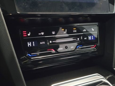 Used 2023 Volkswagen Arteon SEL image 32