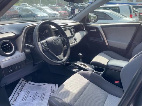 Used 2015 Toyota RAV4 XLE AWD/4WD image 11
