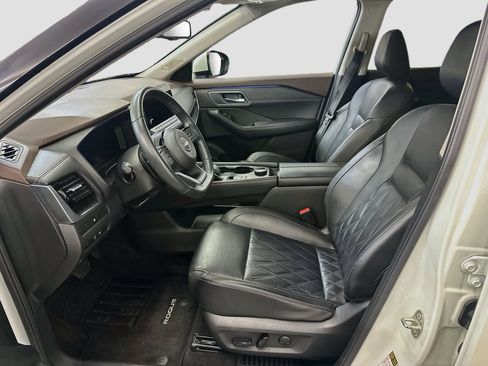 Used 2023 Nissan Rogue Platinum AWD/4WD image 13