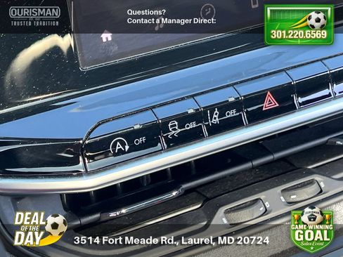 Used 2025 Jeep Compass Latitude w/ Sun & Sound Group AWD/4WD image 29