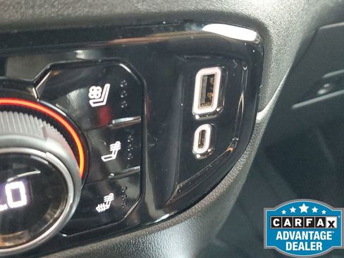 Used 2022 Chevrolet Silverado 1500 High Country w/ High Country Premium Package image 34