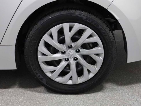 Used 2023 Toyota Corolla SE image 33