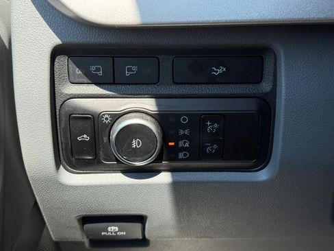 Used 2023 Ford F250 XLT w/ XLT Premium Package image 35