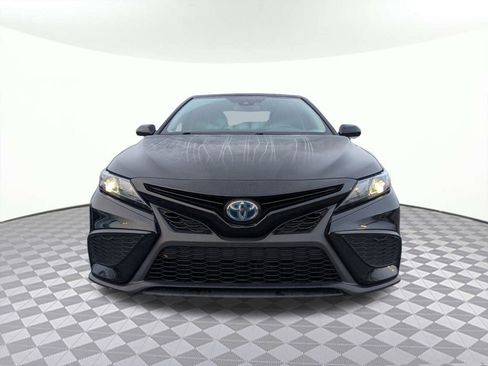 Used 2022 Toyota Camry SE w/ Audio Upgrade Package image 8