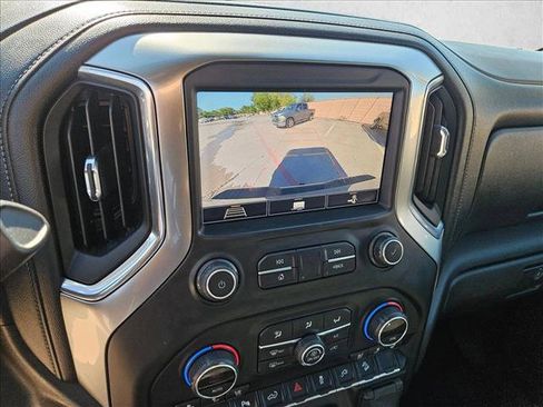 Used 2020 Chevrolet Silverado 2500 LTZ w/ LTZ Texas Edition AWD/4WD image 17