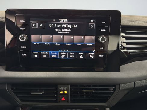New 2026 Volkswagen Jetta SE FWD image 24