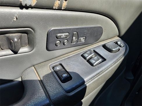 Used 2005 Chevrolet Silverado 1500 LT w/ Light Duty Power Package image 14