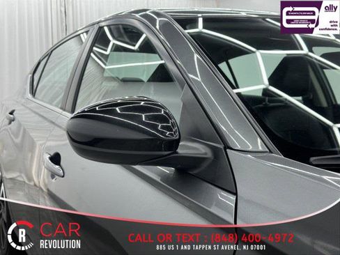Used 2022 Nissan Altima 2.5 SR AWD/4WD image 45