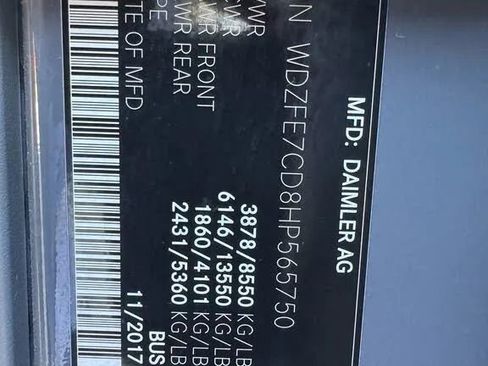 Used 2017 Mercedes-Benz Sprinter 2500 image 30