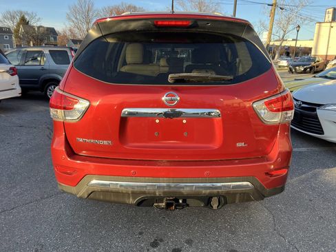 Used 2014 Nissan Pathfinder SL w/ SL Premium Package image 5