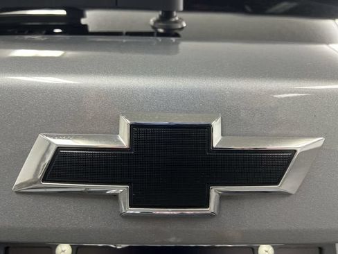 Certified 2024 Chevrolet Trax RS w/ Sunroof Package FWD image 29