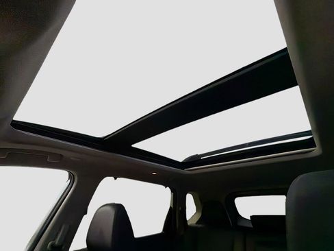 New 2026 Nissan Rogue Platinum image 22