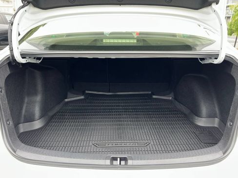 Certified 2024 Toyota Corolla SE w/ SE Package FWD image 40