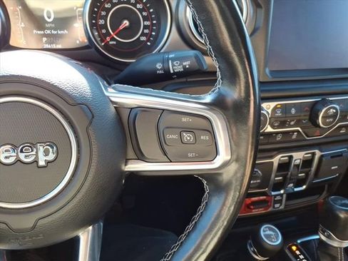 Used 2022 Jeep Wrangler Unlimited Rubicon w/ Steel Bumper Group image 19