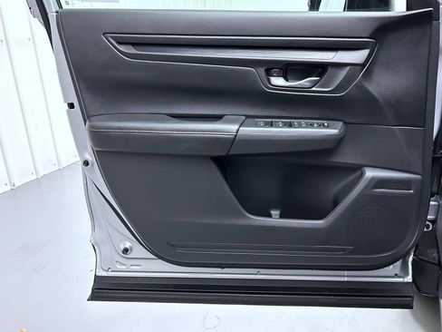 Used 2024 Honda CR-V Sport image 9