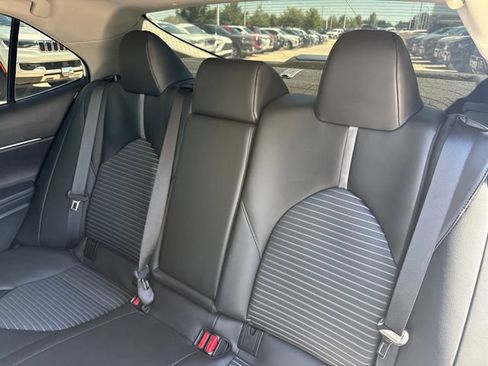 Used 2024 Toyota Camry SE FWD image 29