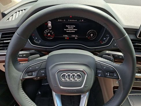 Used 2018 Audi Q5 2.0T Premium Plus AWD/4WD image 19