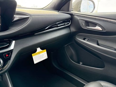 New 2026 Buick Envista Sport Touring FWD image 26