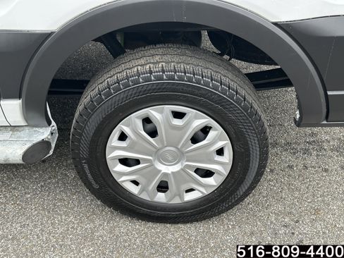 Used 2025 Ford Transit 250 Low Roof w/ Exterior Upgrade Package RWD image 10
