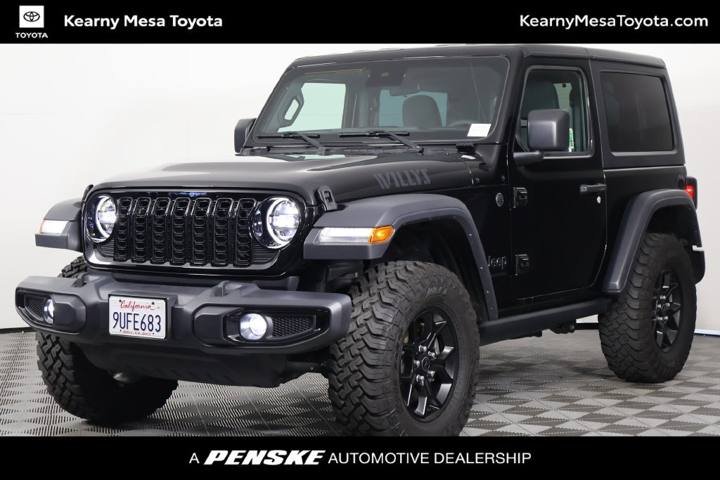 Used 2025 Jeep Wrangler Sport AWD/4WD image 1
