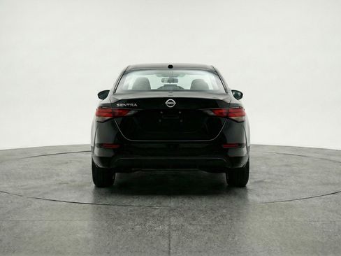Used 2025 Nissan Sentra S image 7