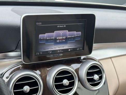Used 2017 Mercedes-Benz C 300 Sedan image 22