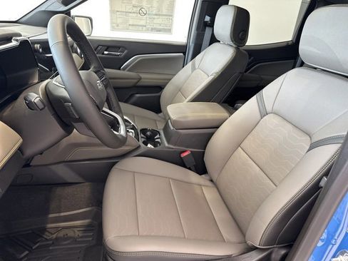 New 2026 Chevrolet Colorado ZR2 w/ Technology Package image 14