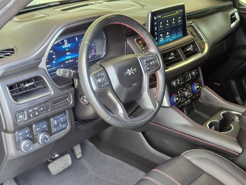 Used 2024 Chevrolet Suburban RST w/ Sport Performance Package AWD/4WD image 10