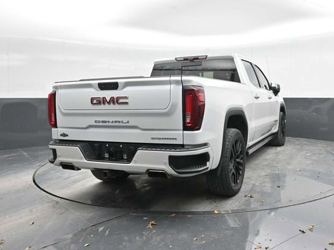 Used 2022 GMC Sierra 1500 Denali image 8