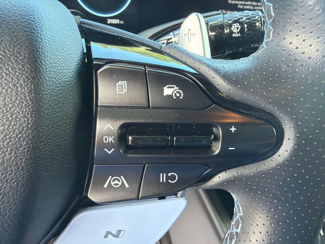 Used 2024 Hyundai Elantra N FWD image 18