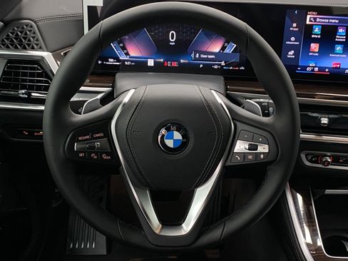 New 2026 BMW X5 xDrive40i w/ Climate Comfort Package AWD/4WD image 16