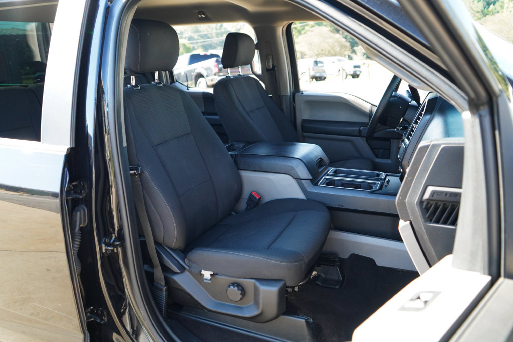Used 2019 Ford F150 XL w/ Equipment Group 101A Mid AWD/4WD image 13