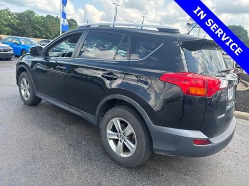 Used 2015 Toyota RAV4 XLE AWD/4WD image 6