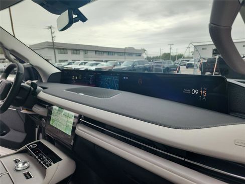 New 2026 Lincoln Navigator Reserve image 36