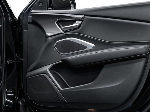 New 2026 Acura RDX SH-AWD image 18