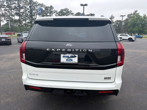 New 2026 Ford Expedition Active AWD/4WD image 7