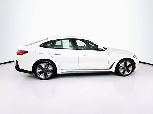 Used 2023 BMW i4 eDrive35 w/ Premium Package image 10