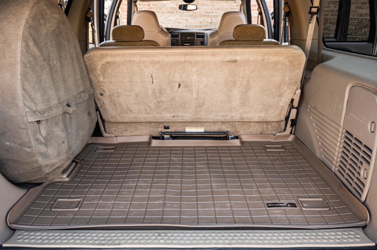 Used 2003 Ford Excursion Limited AWD/4WD image 35