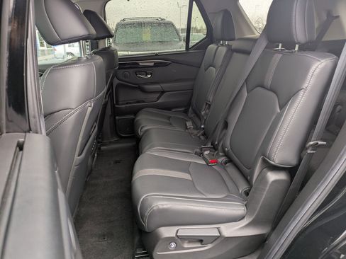 Certified 2025 Honda Pilot EX-L image 29