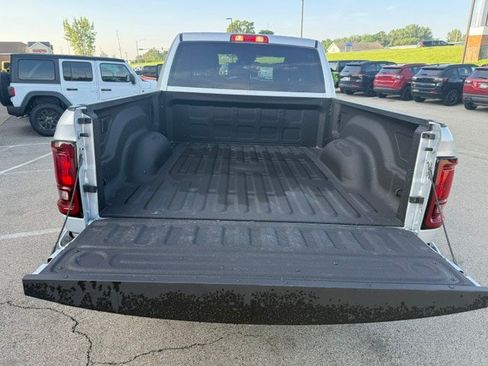 Used 2026 RAM 2500 Big Horn AWD/4WD image 11