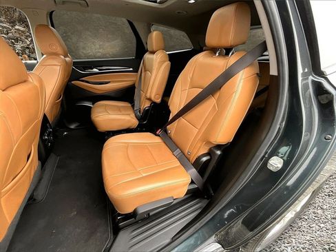 Used 2019 Buick Enclave Essence image 23