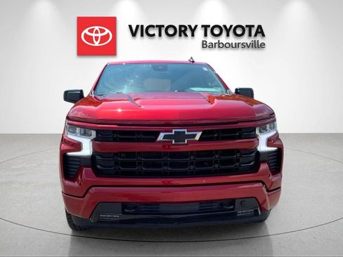 Used 2025 Chevrolet Silverado 1500 RST w/ Z71 Off-Road Package AWD/4WD image 8
