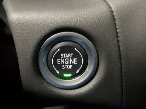 Used 2024 GMC Yukon XL SLE w/ Max Trailering Package image 26