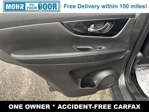 Used 2020 Nissan Rogue SL image 32