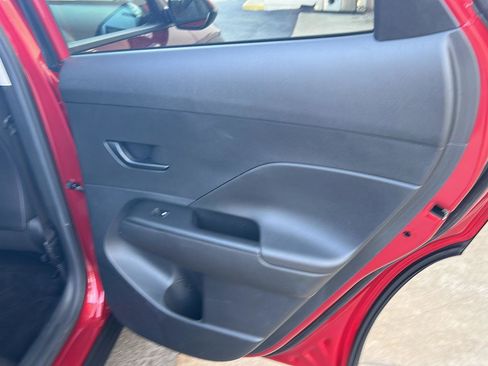 Used 2025 Hyundai Kona SEL image 15