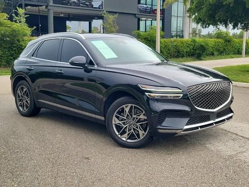 Used 2022 Genesis GV70 2.5T w/ Advanced Package AWD/4WD image 35