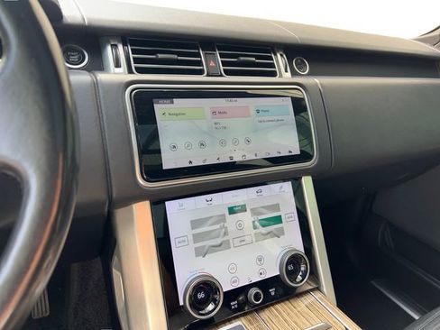 Used 2019 Land Rover Range Rover HSE image 12