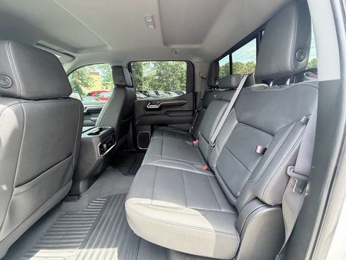 Used 2023 Chevrolet Silverado 1500 LTZ w/ LTZ Convenience Package II AWD/4WD image 27