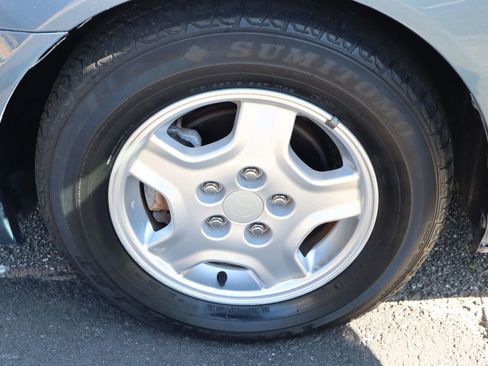 Used 2003 Toyota Camry LE FWD image 26
