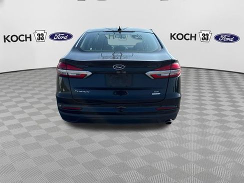 Used 2019 Ford Fusion SE FWD image 7